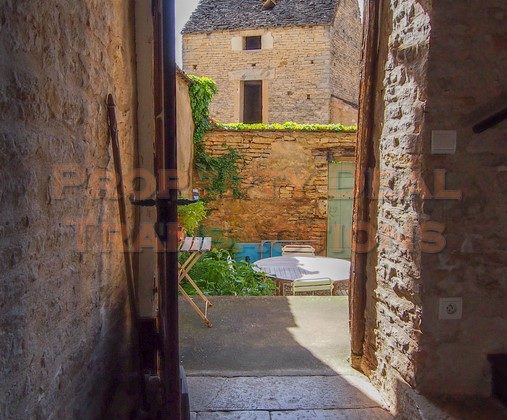 Maison de village NOYERS SUR SEREIN Maison de village NOYERS SUR SEREIN