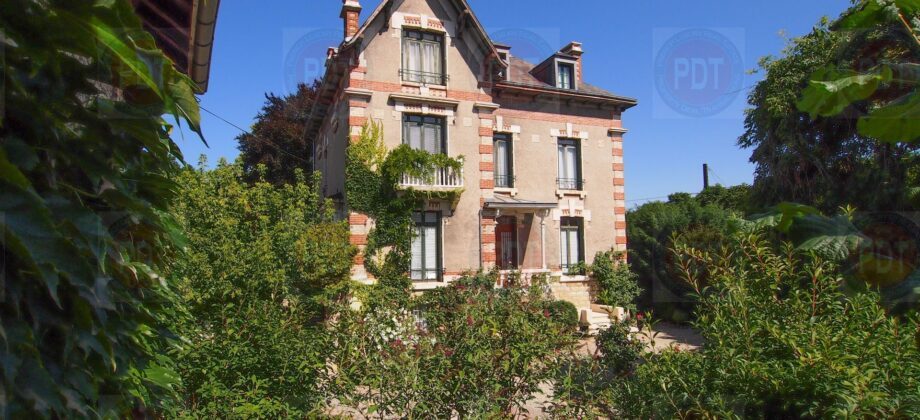 Grande villa d’architecte TONNERRE